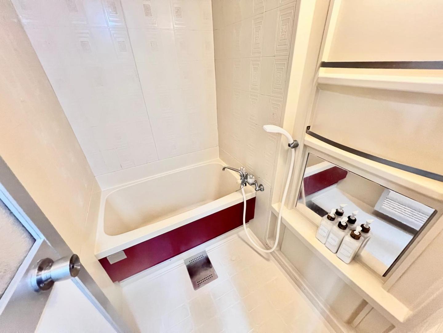 難波駅 4人 徒歩5分 家 Gran505 Apartamento Osaca Exterior foto